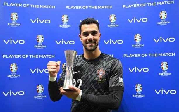 1719875103552083178.jpg 2160139955-612x612.jpg